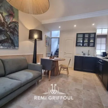 Holiday home La Maison D'etienne Renovated In 2025! Center 4 Guests *