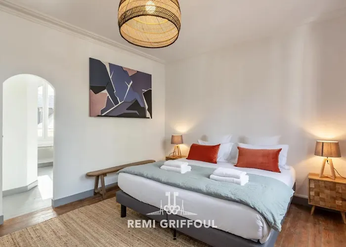 La Maison D'etienne Renovated In 2025! Center 4 Guests *