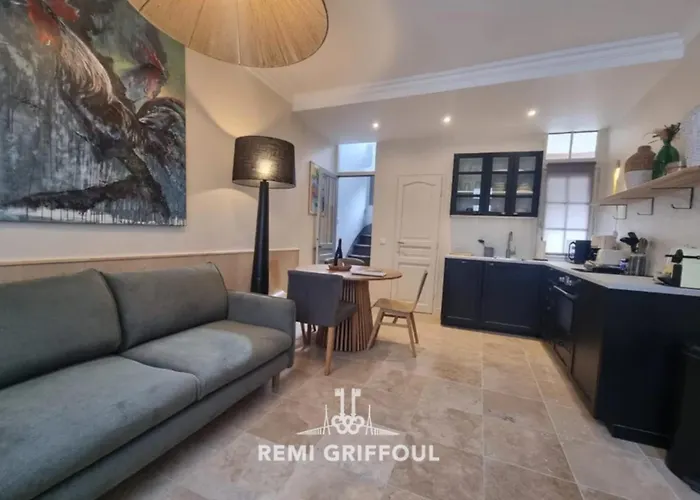 Casa de Férias La Maison D'etienne Renovated In 2025! Center 4 Guests *